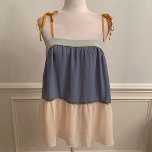 Ann Taylor LOFT Women’s Summer Top With Lining. Size Small.